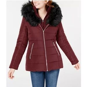 NEW Maralyn & Me Juniors' Hooded Burgundy Puffer